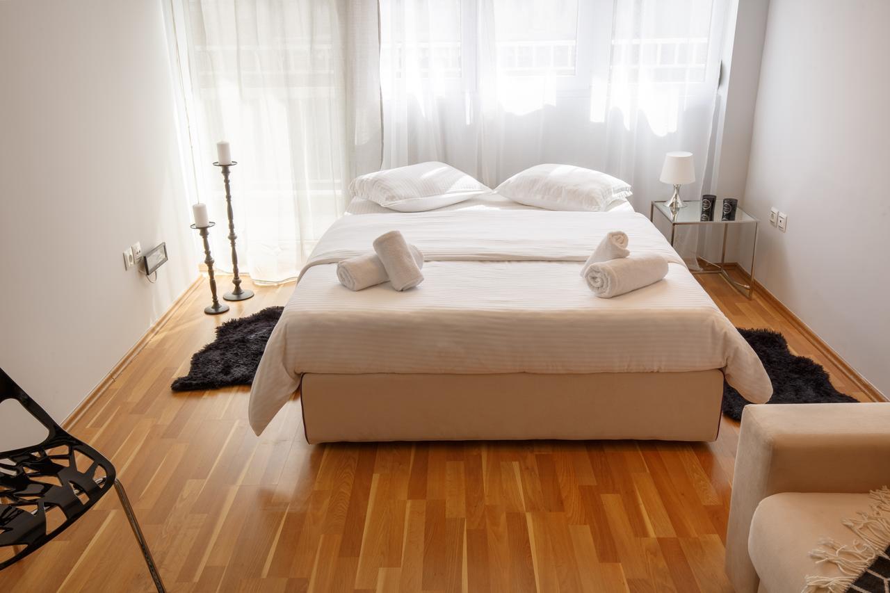 Evel'S Home Suites Салоники Экстерьер фото
