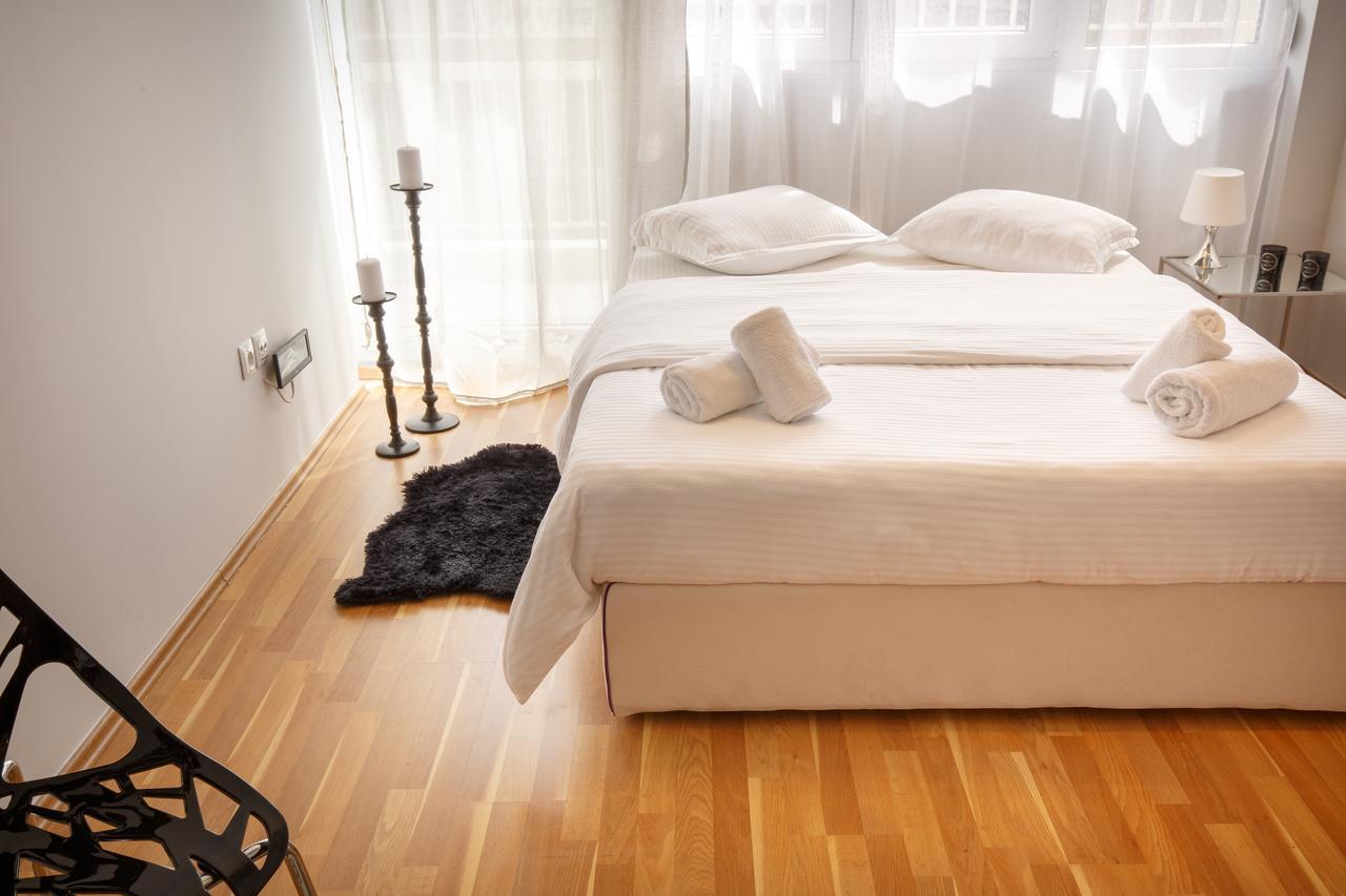 Evel'S Home Suites Салоники Экстерьер фото