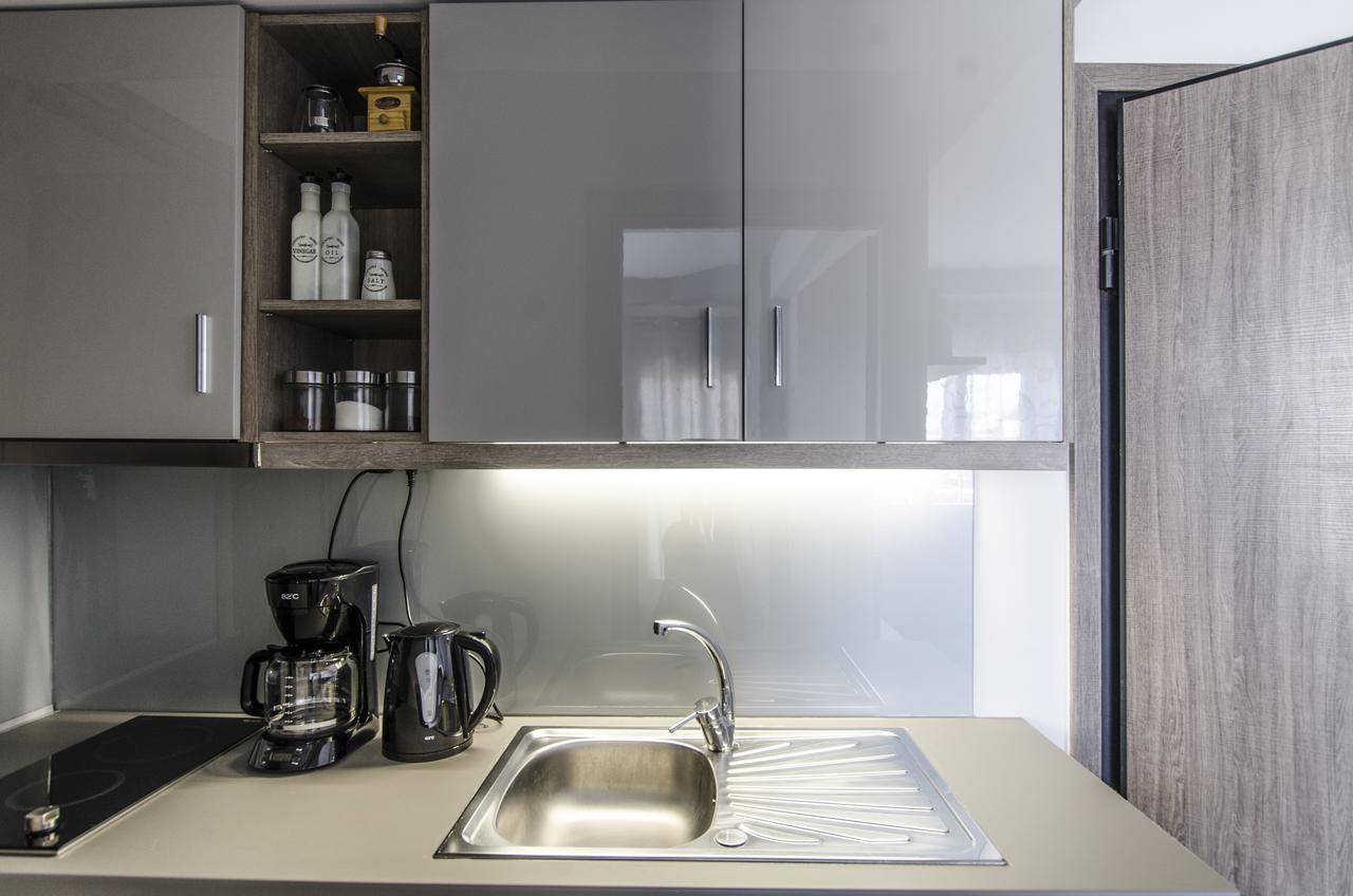 Evel'S Home Suites Салоники Экстерьер фото