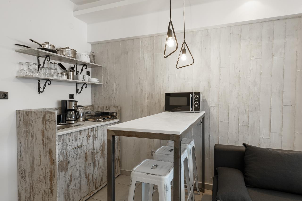 Evel'S Home Suites Салоники Экстерьер фото