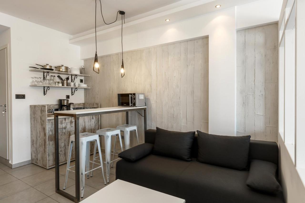 Evel'S Home Suites Салоники Экстерьер фото